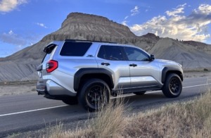 Toyota 4Runner on I-70 near Palisade and Mt Garfield